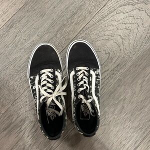 Women’s Vans shoes size 8.5